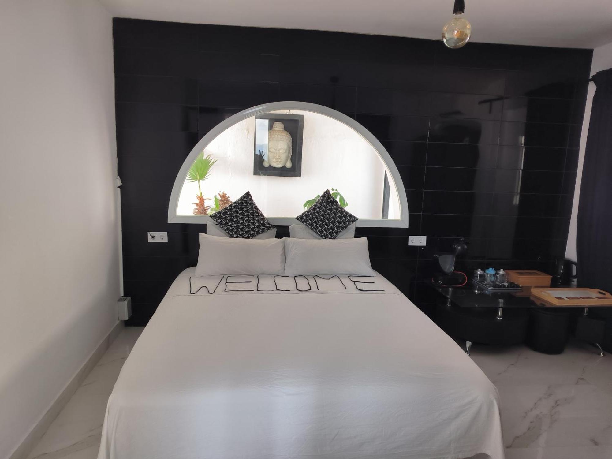 Pinar Suites Habitaciones Torremolinos Exterior foto